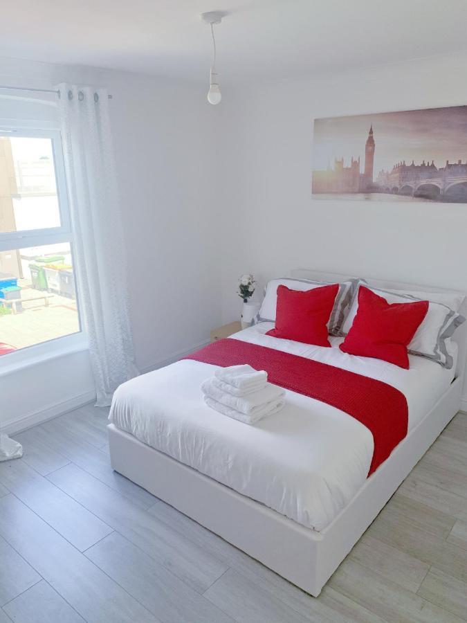 Agyeman Property Алдършот Стая снимка